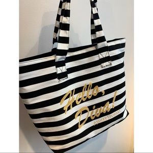 ASHLEY STEWART Black & White Hello Diva! Tote Bag